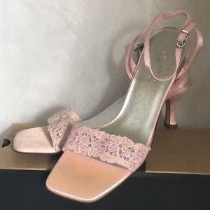 Pink Heel with lace detail & ankle strap.Size 8.5.